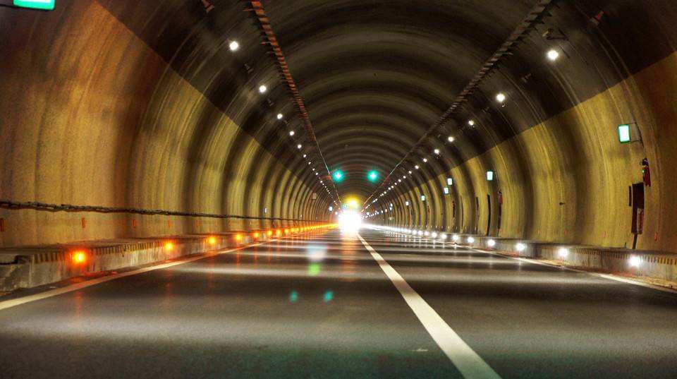 2019年8月泰國某公路隧道照明節能改善項目